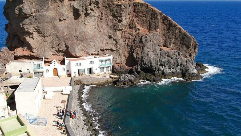 Arena volcánica de Playa del Roque, Fasnia (Tenerife)