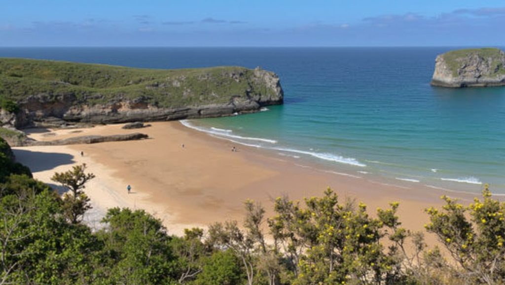Ría y costa de Playa del Sablón en Asturias, Asturias