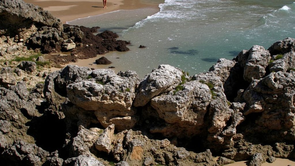 Entorno natural de Playa del Sablón en Asturias
