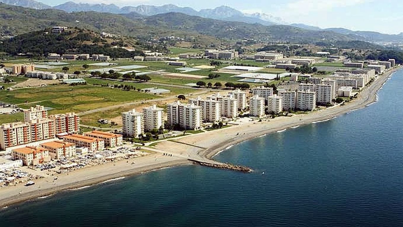 Playa El Calacile (Algarrobo, Málaga)