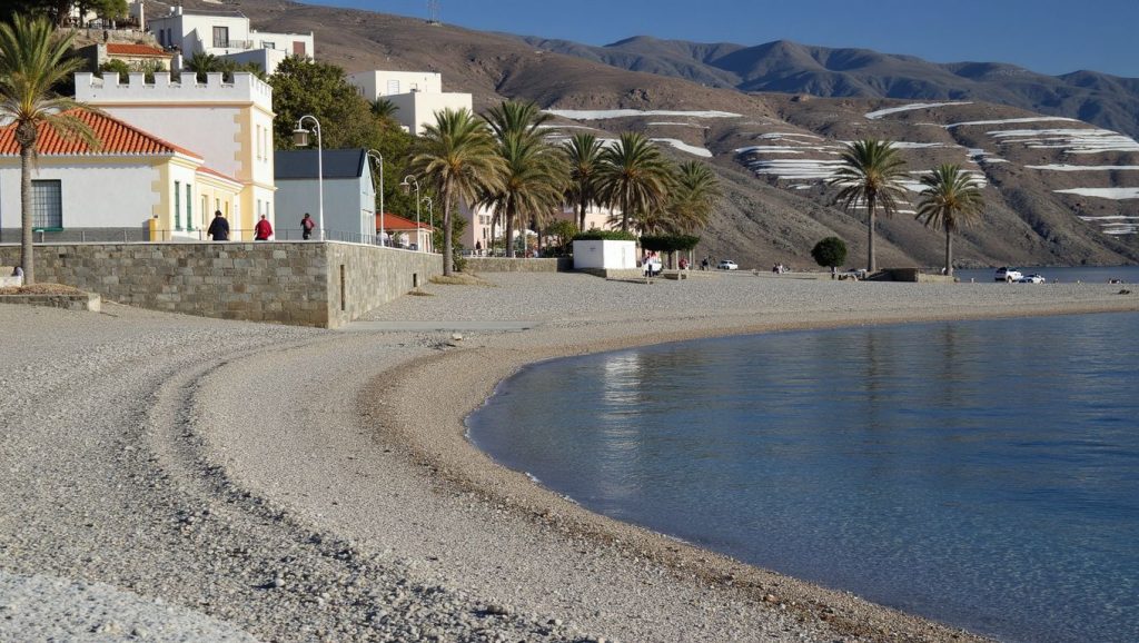 Playa El Gaiterillo (Albuñol) — playa en la costa de Granada