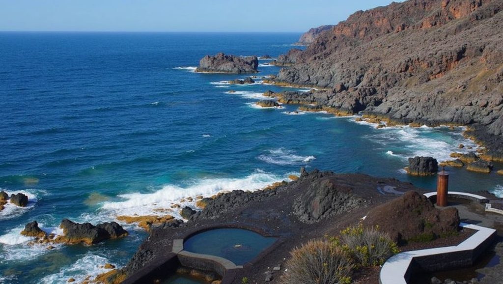 Entorno natural de Playa del Pozo en Lanzarote