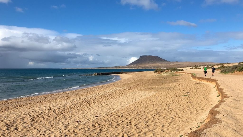 Arena de Playa El Salado, Alajeró (Tenerife)