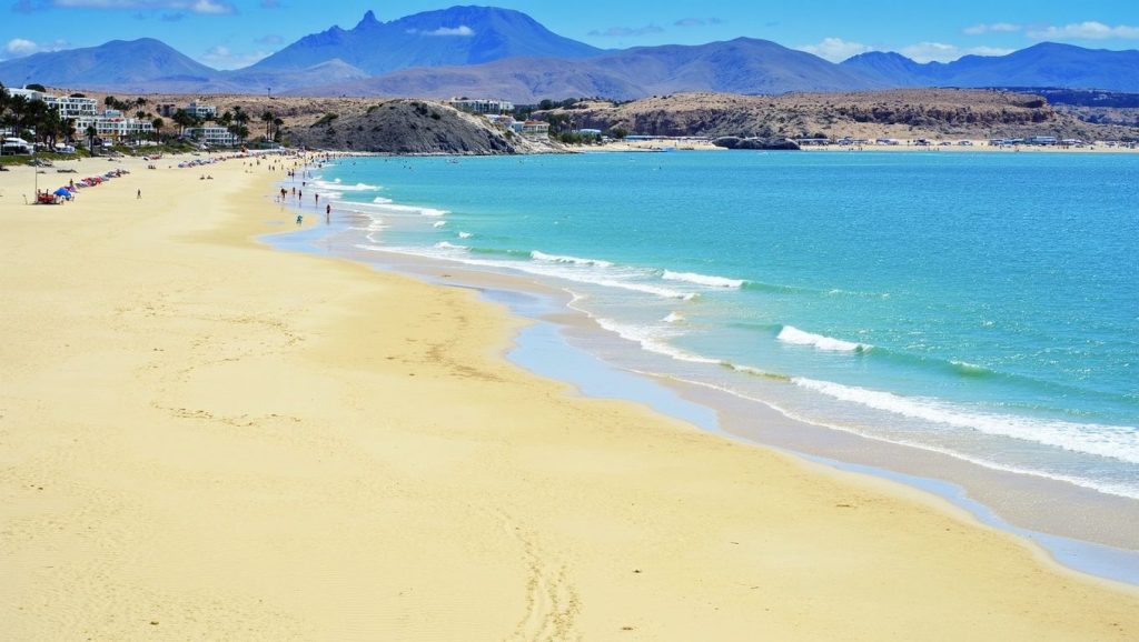 Playa Esmeralda — foto 1 de 6