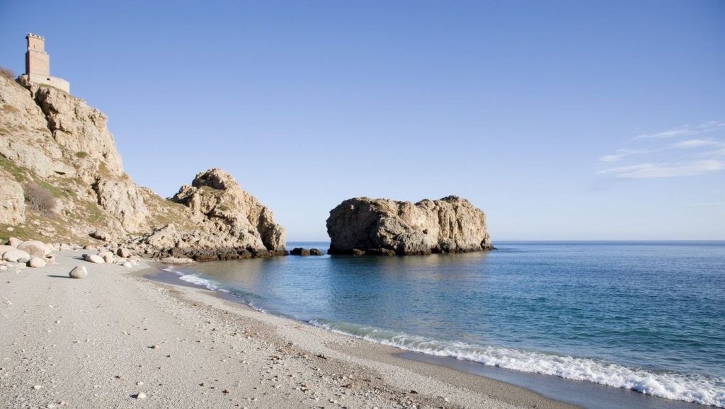 Acceso a Playa Iguazú desde el aparcamiento, Albuñol