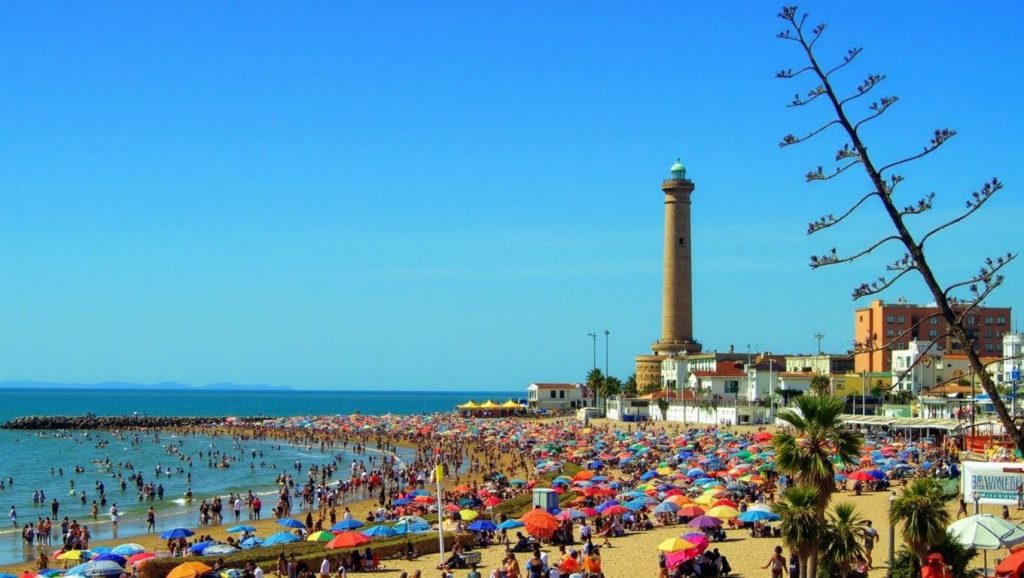 Línea de costa en Playa La Regla, Chipiona