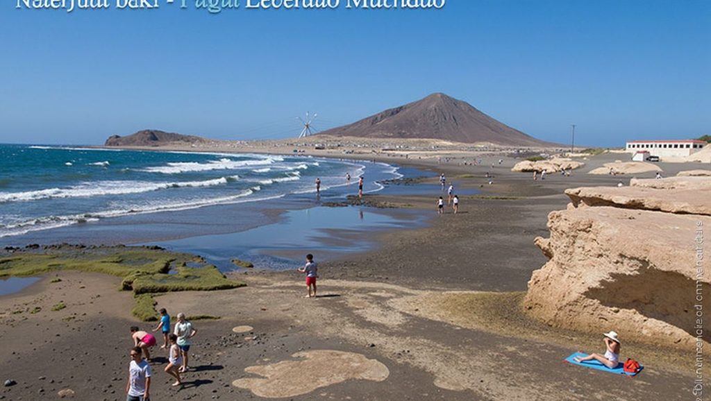 Arena volcánica de Playa Leocadio Machado, Alajeró (Tenerife)