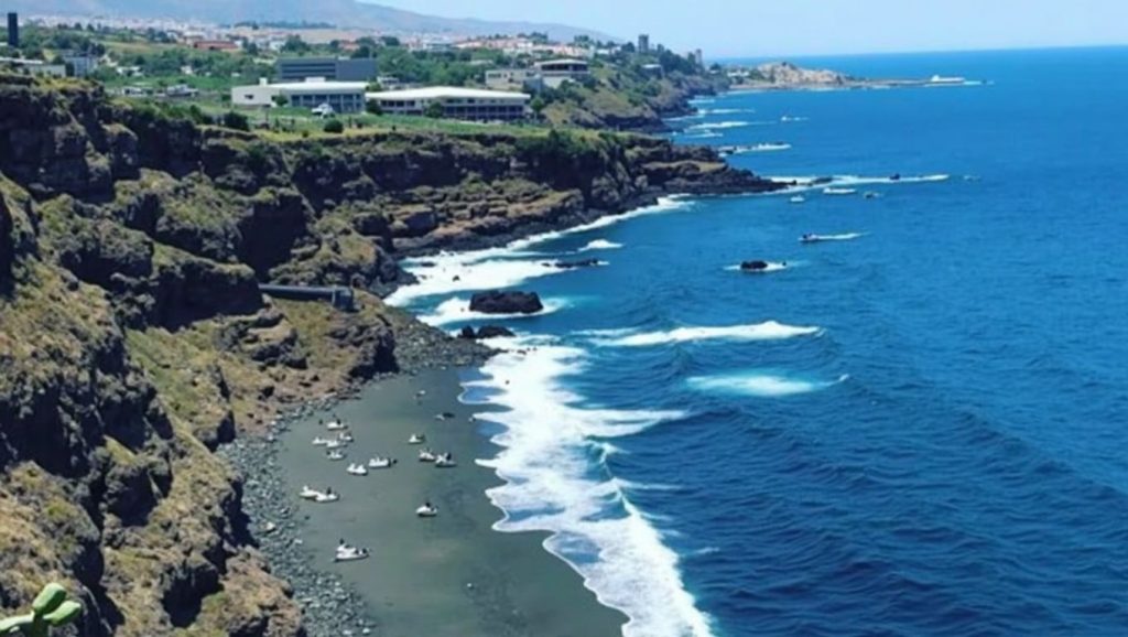Aguas de Playa Los Patos en Santa Úrsula (Tenerife)