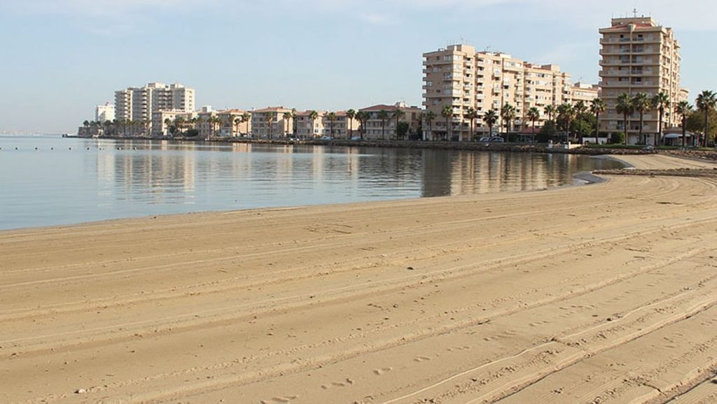 Playa Mistral — foto 2 de 6