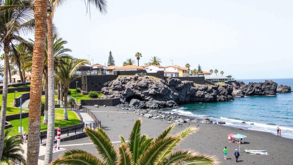 Arena de Playa Neptuno, Guía de Isora (Tenerife)