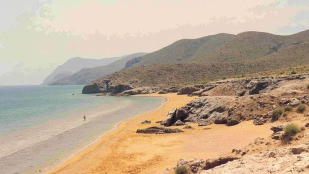 Playa Parreño — foto 1 de 6