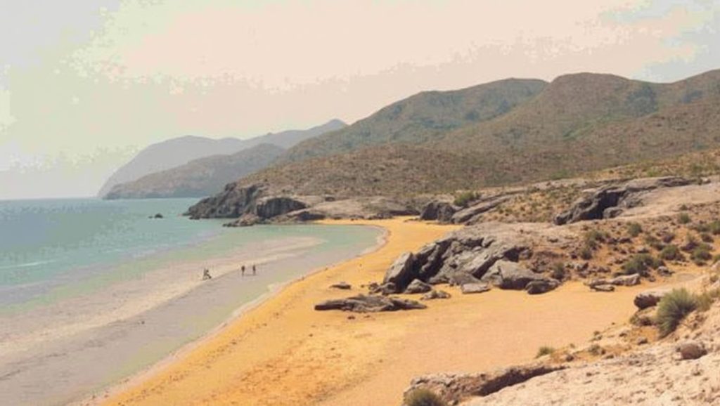 Playa Parreño — foto 4 de 6