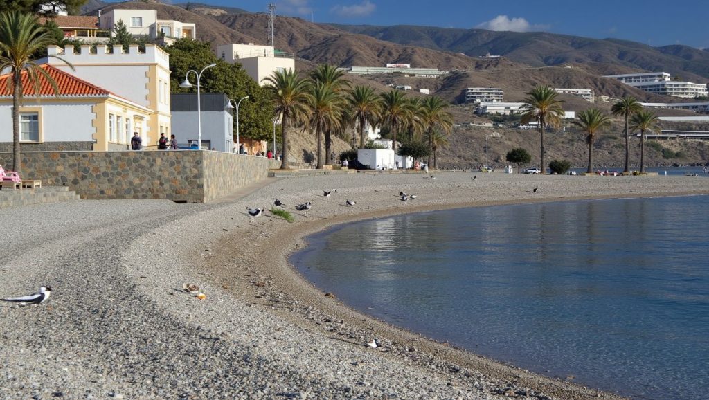 Arena fina en Salmonete, Polopos, Granada