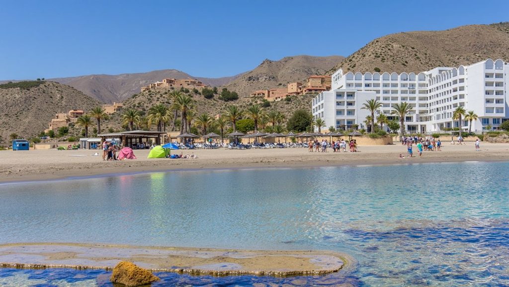 Playa Venta del Bancal — foto 2 de 6