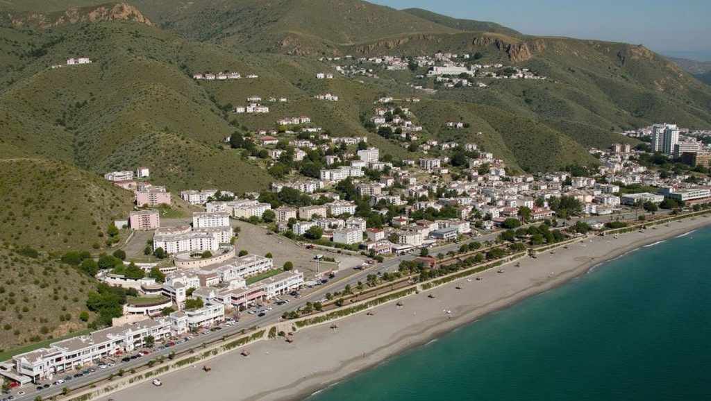 Playa Venta del Bancal — foto 3 de 6