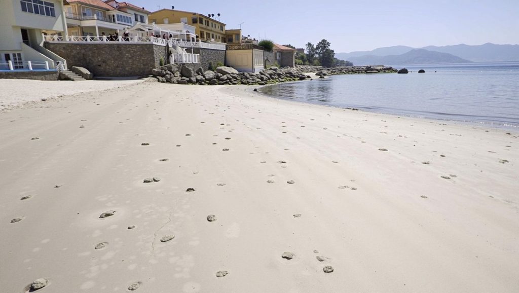 Entorno natural de Praia Carabuxeira en Pontevedra