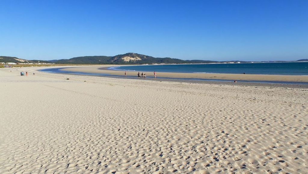 Playa Cativa desde la arena, Galicia, A Coruña