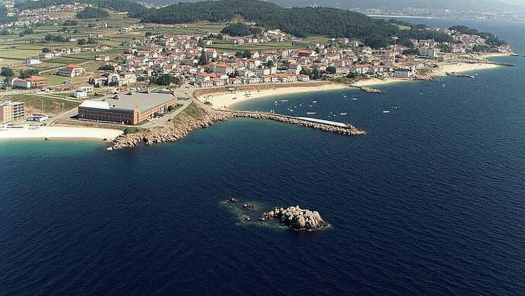 Costa de Praia da Ameixida en Ribeira, Pontevedra