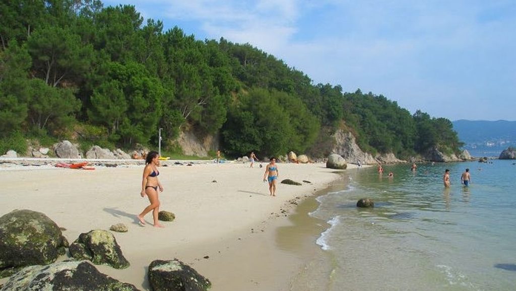 Aguas de Praia da Borna en Moaña (Pontevedra)
