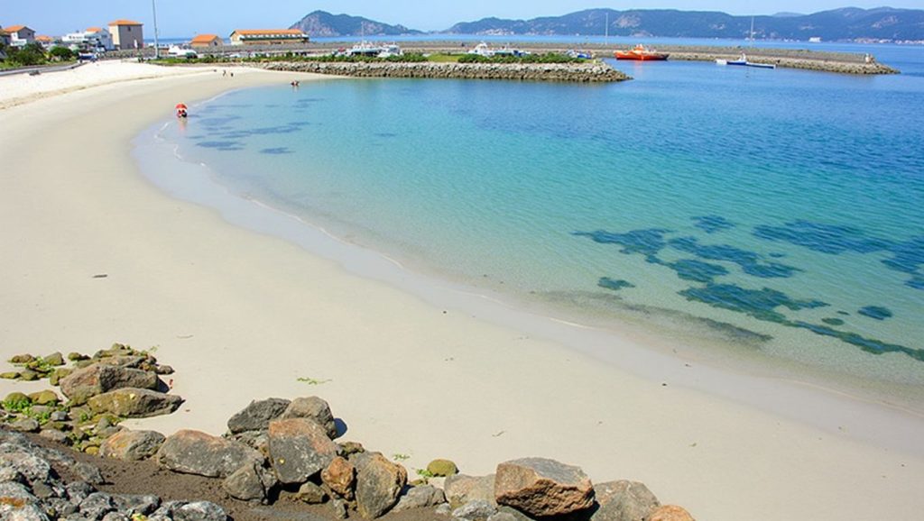 Playa da Catía en O Porto do Son, A Coruña