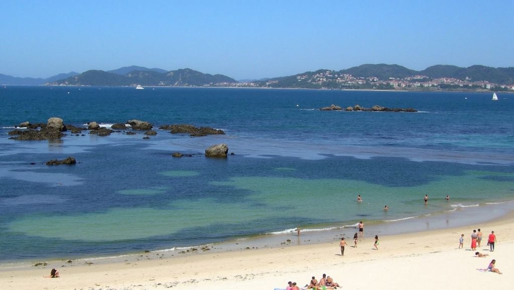 Entorno natural de Praia da Fábrica en Pontevedra