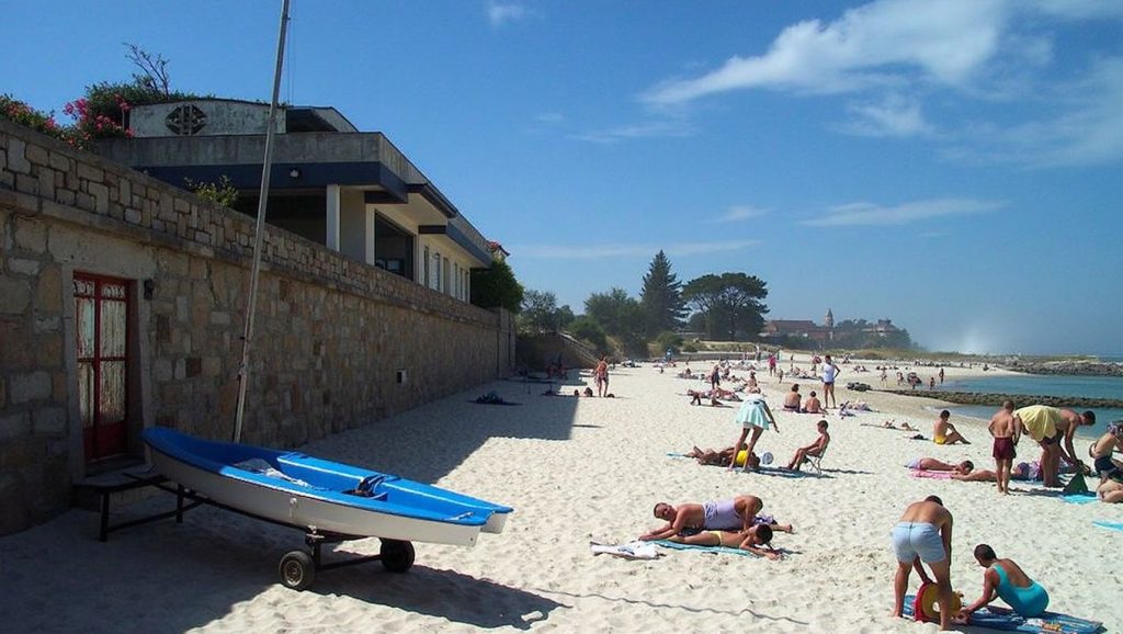 Aguas de Praia da Fontaíña en Vigo (Pontevedra)