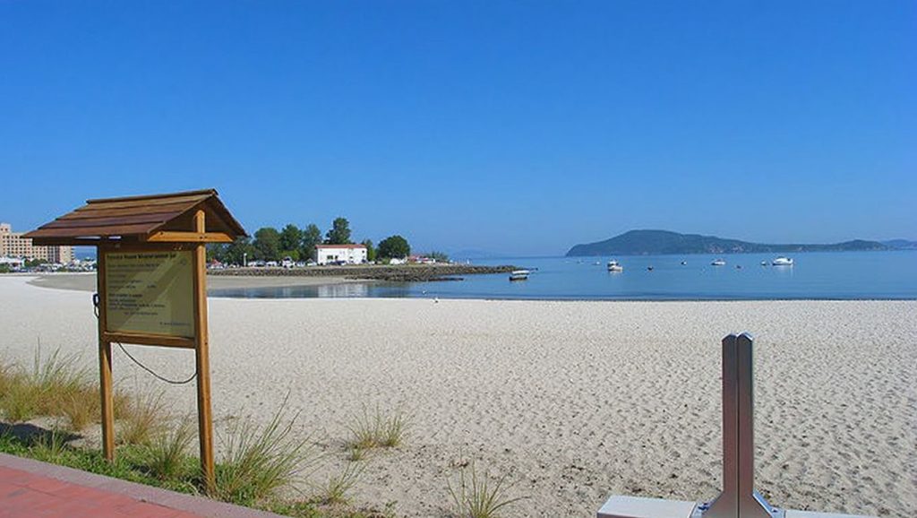 Entorno natural de Praia da Ladeira en Pontevedra