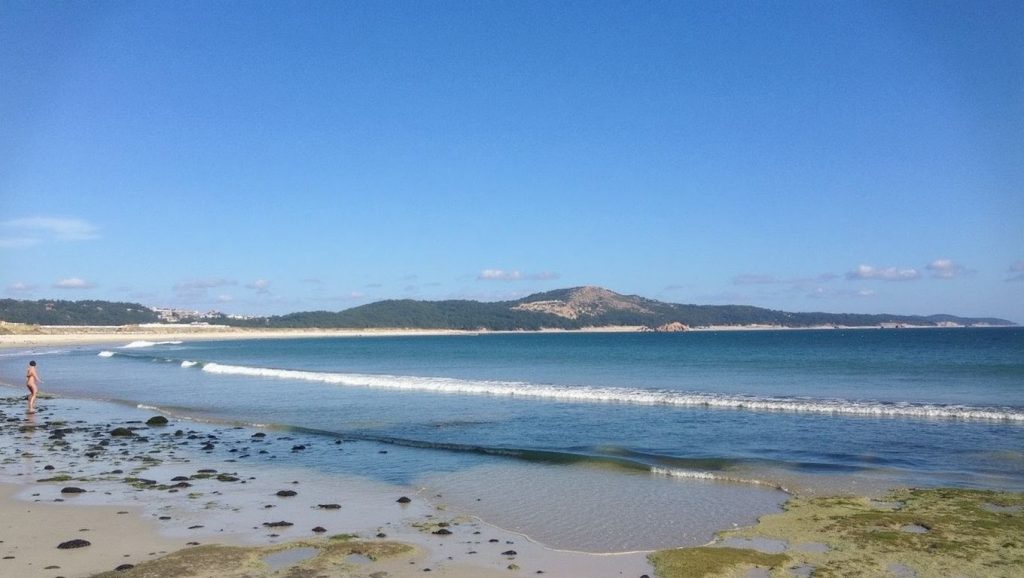 Vista de Praia da Ladeira do Chazo en Galicia, A Coruña
