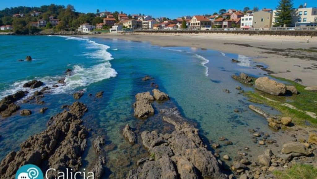 Ría y costa de Praia da Madorra en Nigrán, Pontevedra