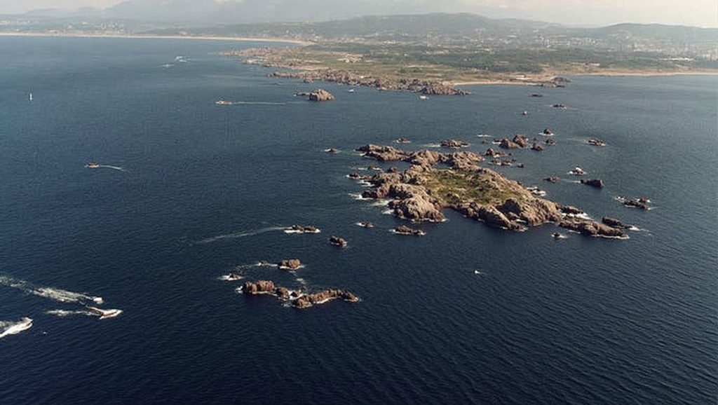 Aguas de Praia da Penisqueira en Ribeira (Pontevedra)