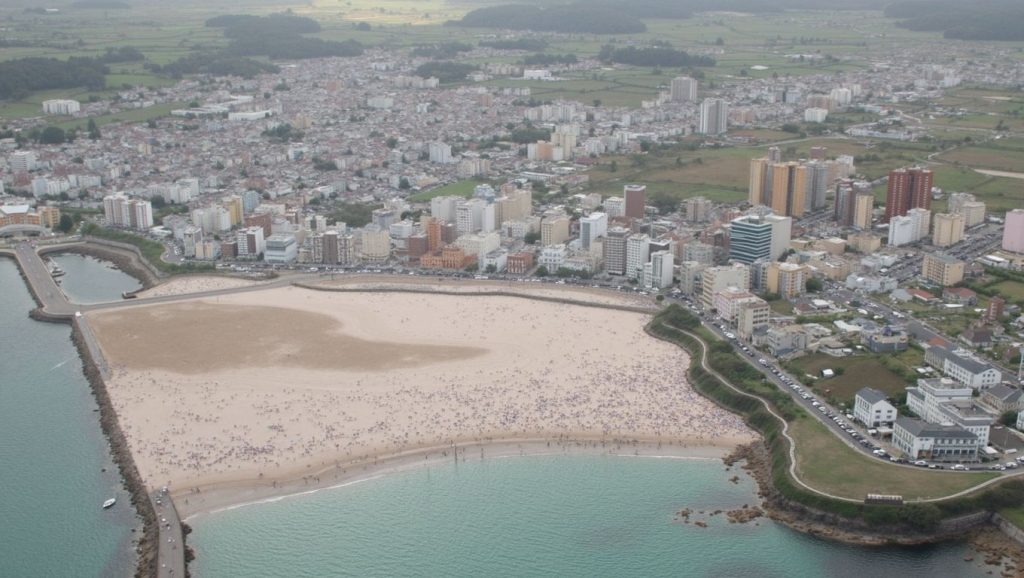 Acantilados y costa de Praia da Rapadoira, Foz (Lugo)