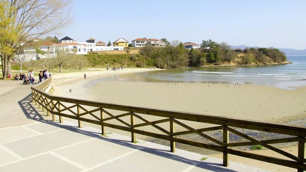 Entorno natural de Praia da Ribada en A Coruña