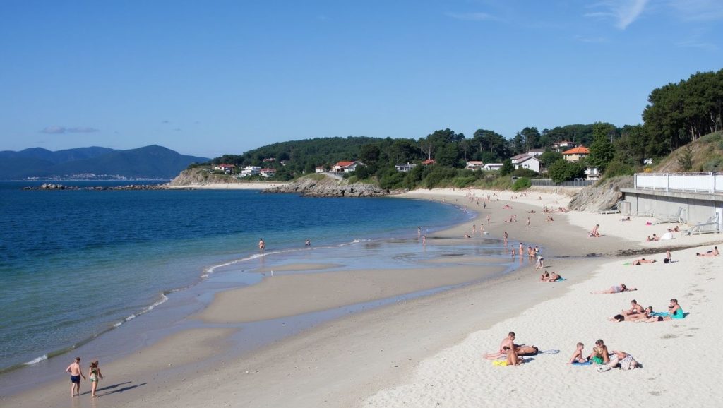 Acantilados y costa de Praia da Telleira Pequena, O Porto do Son (A Coruña)
