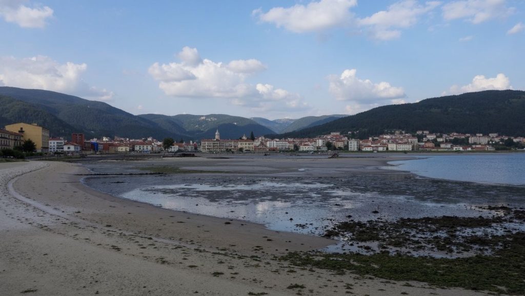 Panorámica de Praia da Virxe do Camiño, A Coruña
