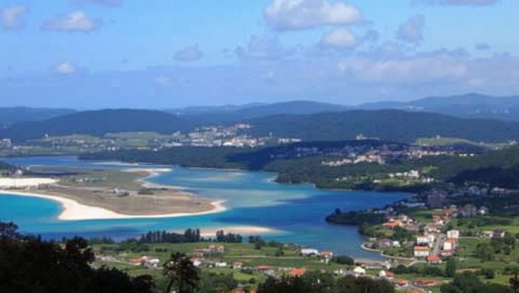 Panorámica de Praia das Maceiras, A Coruña