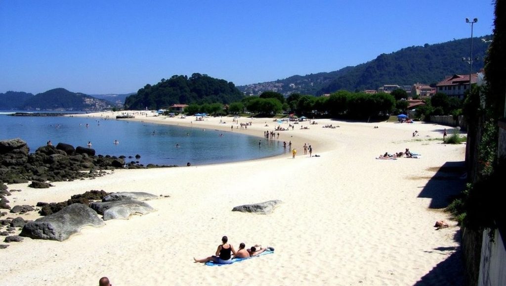 Praia de Agrelo en Bueu (Pontevedra)