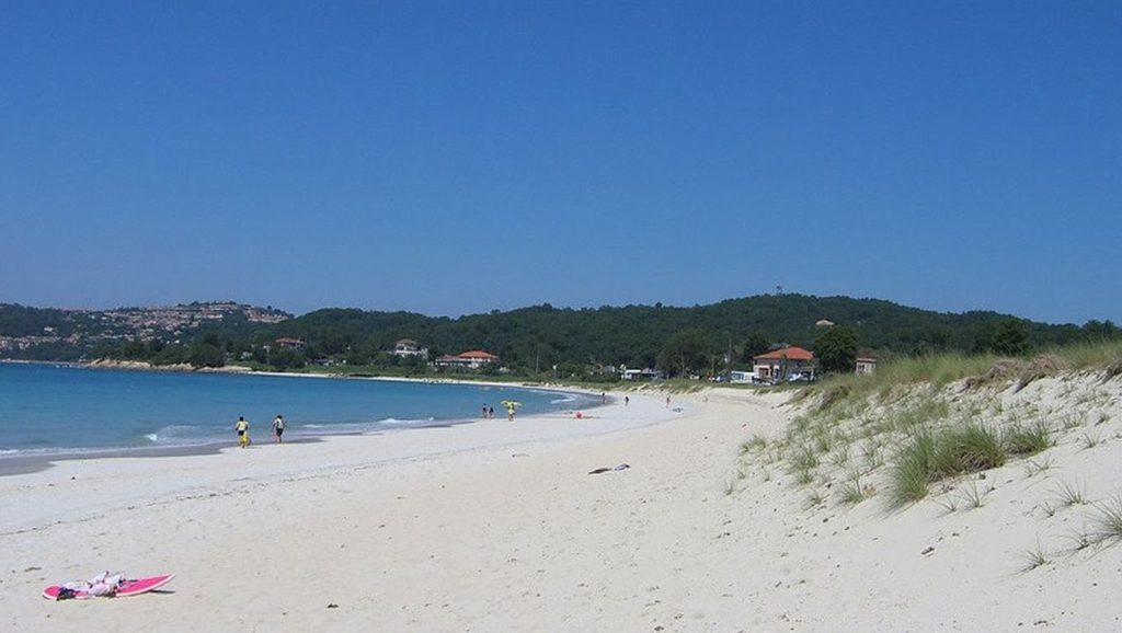 Aguas de Praia de Area da Cruz en O Grove (Pontevedra)