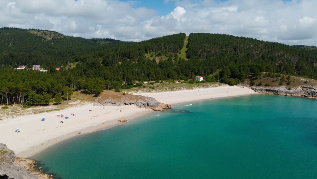 Acantilados y costa de Praia de Balarés, Ponteceso (A Coruña)