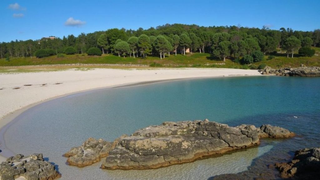 Aguas de Praia de Braña de Lazo en Camariñas (A Coruña)