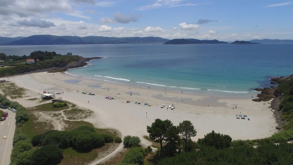 Arena y orilla en Praia de Canelas, Galicia, A Coruña