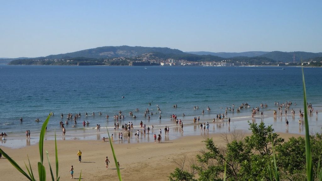 Aguas de Praia de Centroña en Pontedeume (A Coruña)