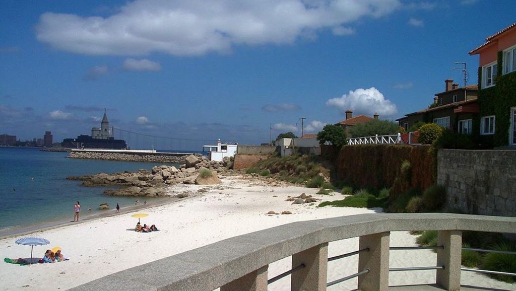 Ría y costa de Praia de Fuchiños en Vigo, Pontevedra