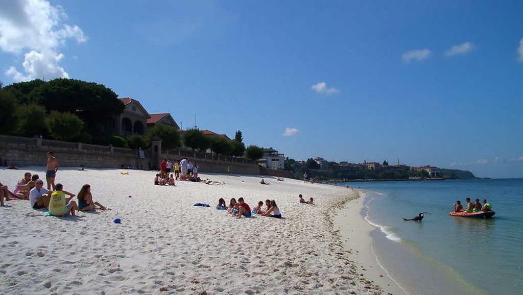 Aguas de Praia de Fuchiños en Vigo (Pontevedra)