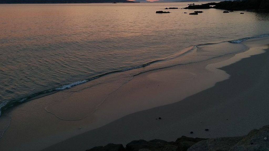 Praia de Lagoelas — foto 4 de 6