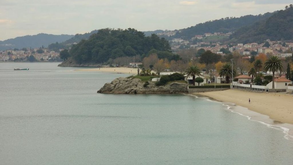 Praia de Loureiro en Bueu (Pontevedra)