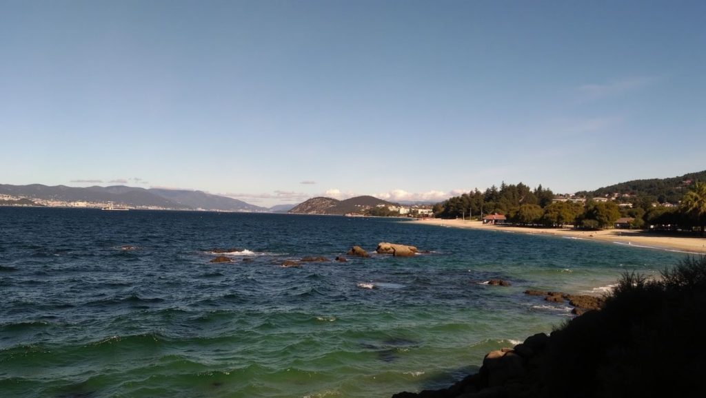 Aguas de Praia de Loureiro en Bueu (Pontevedra)
