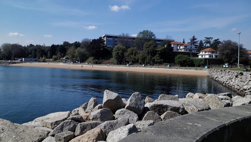 Aguas de Praia de Oza en A Coruña (A Coruña)