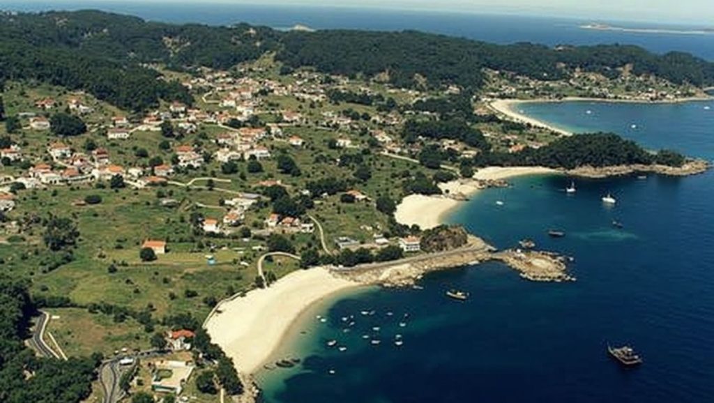 Arena de Praia de Pinténs, Cangas de Morrazo (Pontevedra)