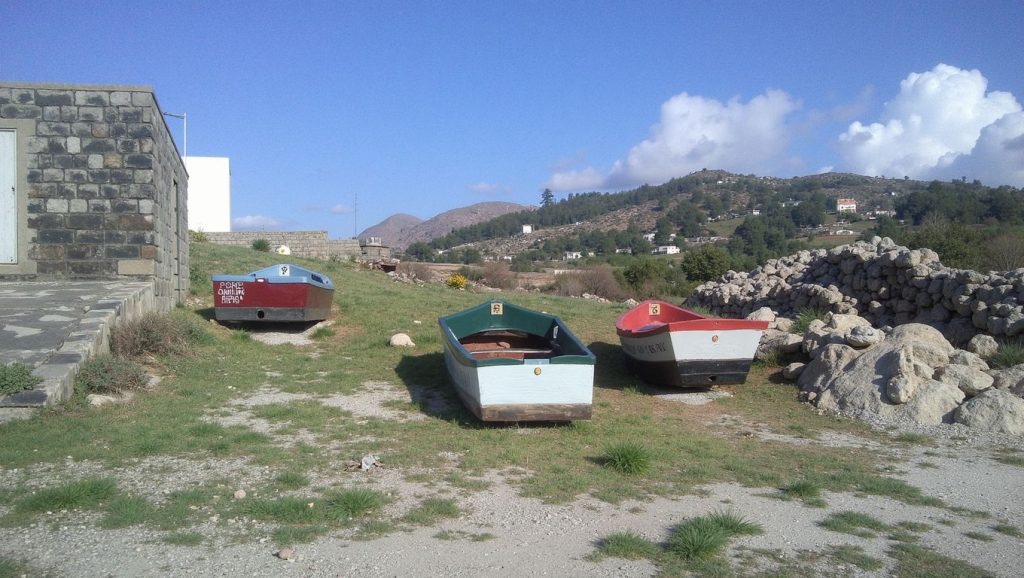 Praia de Porto Negros — foto 6 de 6