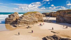 Praia de Rochas Brancas (Ribadeo, Lugo)